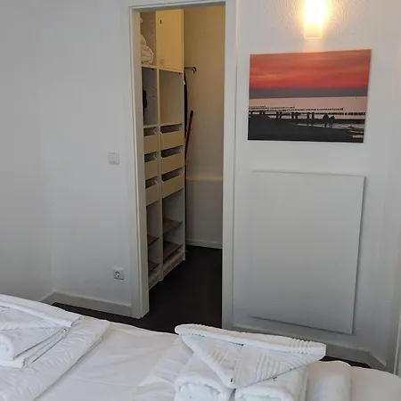 Yachthafenresidenz-wohnung-8411-871 * Кюлунгсборн