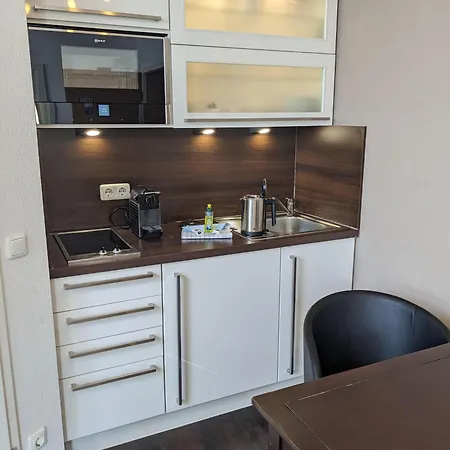 Апартаменты Yachthafenresidenz-wohnung-8411-871 *